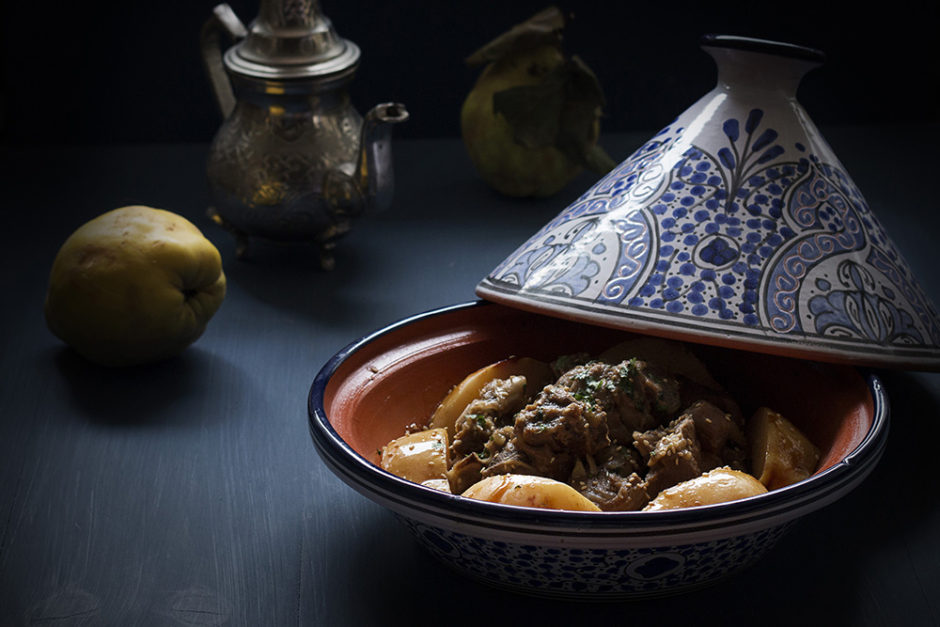 TAJINE DE CORDERO Y MEMBRILLOS CARAMELIZADOS (Safargel bal ghalmi